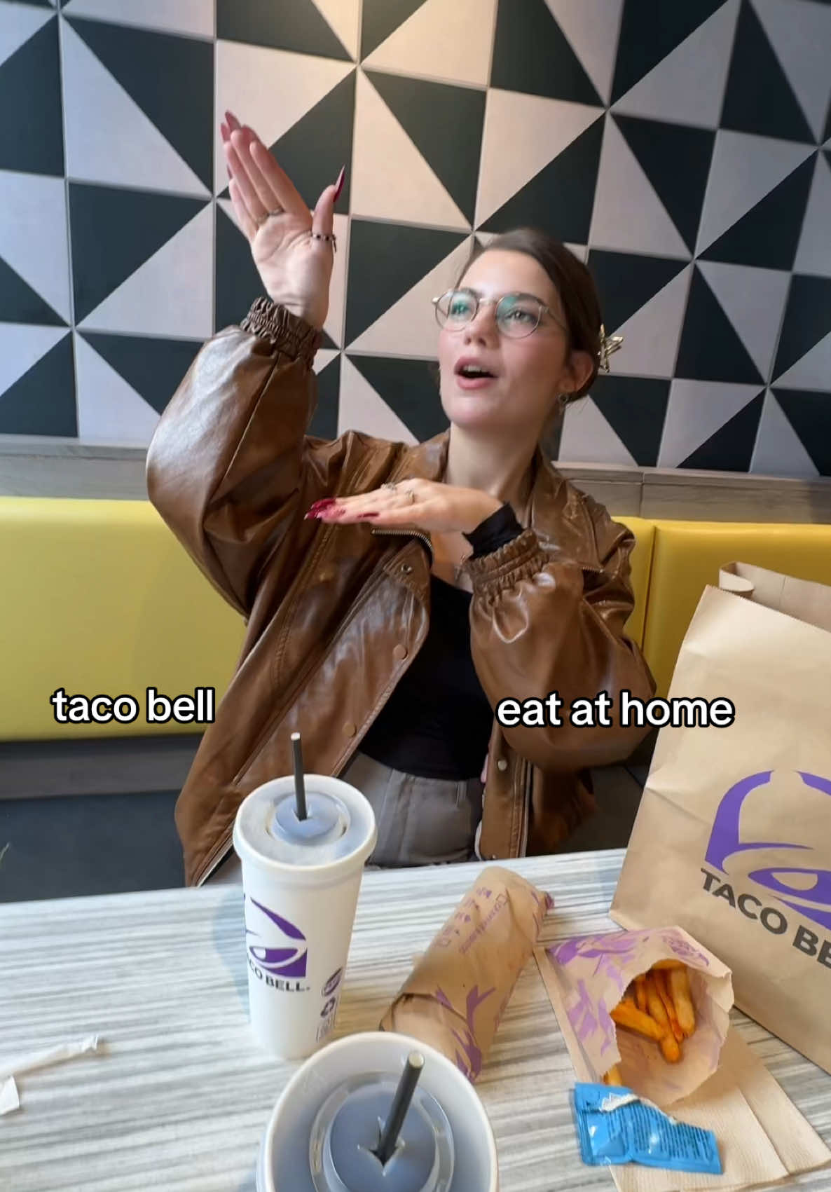 taco bell for the win #fyp #tacobell #sisters #trend #viral 