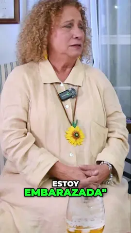 Y las tomé, mamá, y las tomé 😔 (ya fueron a mi canal de YouTube a ver el más reciente episodio de Cada loco con Zulema? Tengo a Irela Bravo de invitada, no se lo pierdan!!) #chistes #humor #comedia #cuba #zulemacruz #miami #cubanosporelmundo #cubanosenmiami #chistesparamorirsedelarisa #Chistescortos #humoristascubanos #humoristasmujeres #chisteslatinos #cadalococonzulema #chistescomicos #chistescomicoscubanos #mejoreschistes #chistesdecuba #comediantesdemiami #comediantesmujeres #hazmereir #risaloca #humorshow #fyp