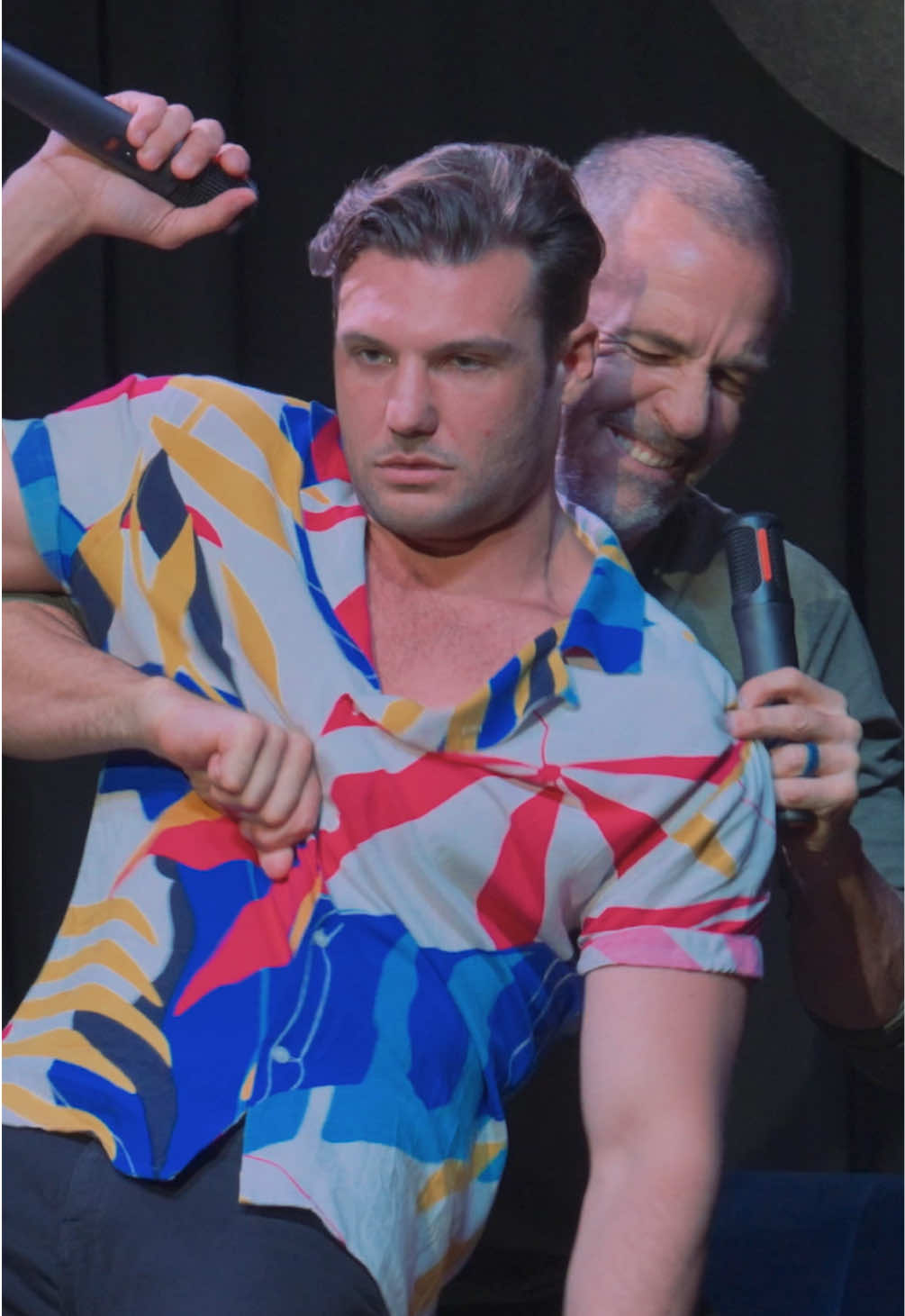 I guess we will never find out who was on the Epstein list📋🔪 #epstein #comediansoftiktok #standup #epsteinisland #funnytiktok 