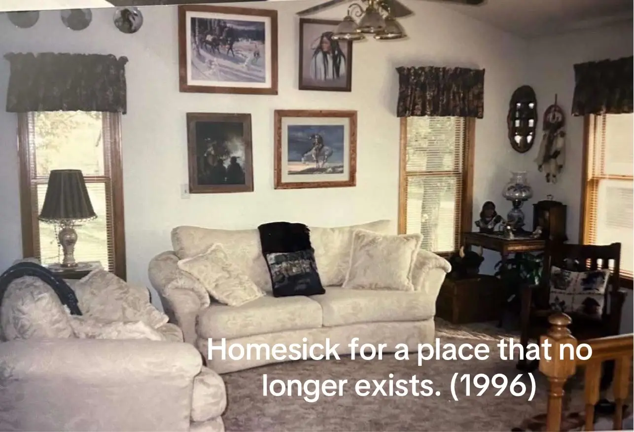 I’m so grateful to have a loving marriage. And a husband that takes care of my soul and fulfills all my needs. My siblings and I moved so much because my parents couldn’t figure out their marriage. But, this was one of my favorite homes we ever had. I remember this living room the most. I remember my room from this home and making videos with my sisters “make overs”. Our livestock and spending all my time outside on the farm. This is the home I learned how to ride a bike with no training wheels, I picked my mom wild flowers from the ditch. We truly had it all here. I except for parents that loved each other. 🫶🏻