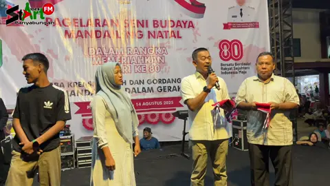 ✨🎭 Pagelaran Seni Budaya Mandailing Natal 🎶🌸 Dalam rangka memperingati HUT ke-80 Kemerdekaan Republik Indonesia, masyarakat Mandailing Natal menampilkan beragam seni budaya yang memukau. Dari tari tradisional, musik gondang, hingga atraksi khas daerah—semua menjadi wujud cinta tanah air dan pelestarian budaya bangsa 🇮🇩❤️ Mari rayakan kemerdekaan dengan menjaga warisan budaya, karena Indonesia kuat dengan keberagaman! 🌍✨ #HUTRI80 #MandailingNatal #SeniBudayaMandailing #StArtFM #IndonesiaMerdeka
