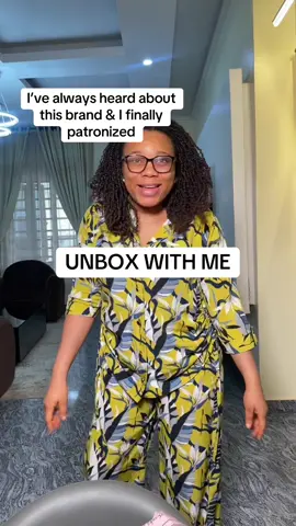 Unbox with me #unboxingvideo #unboxskincare #skincarevendorinlagos #skincarevendorinenugu #enuguskincarevendorforkids 