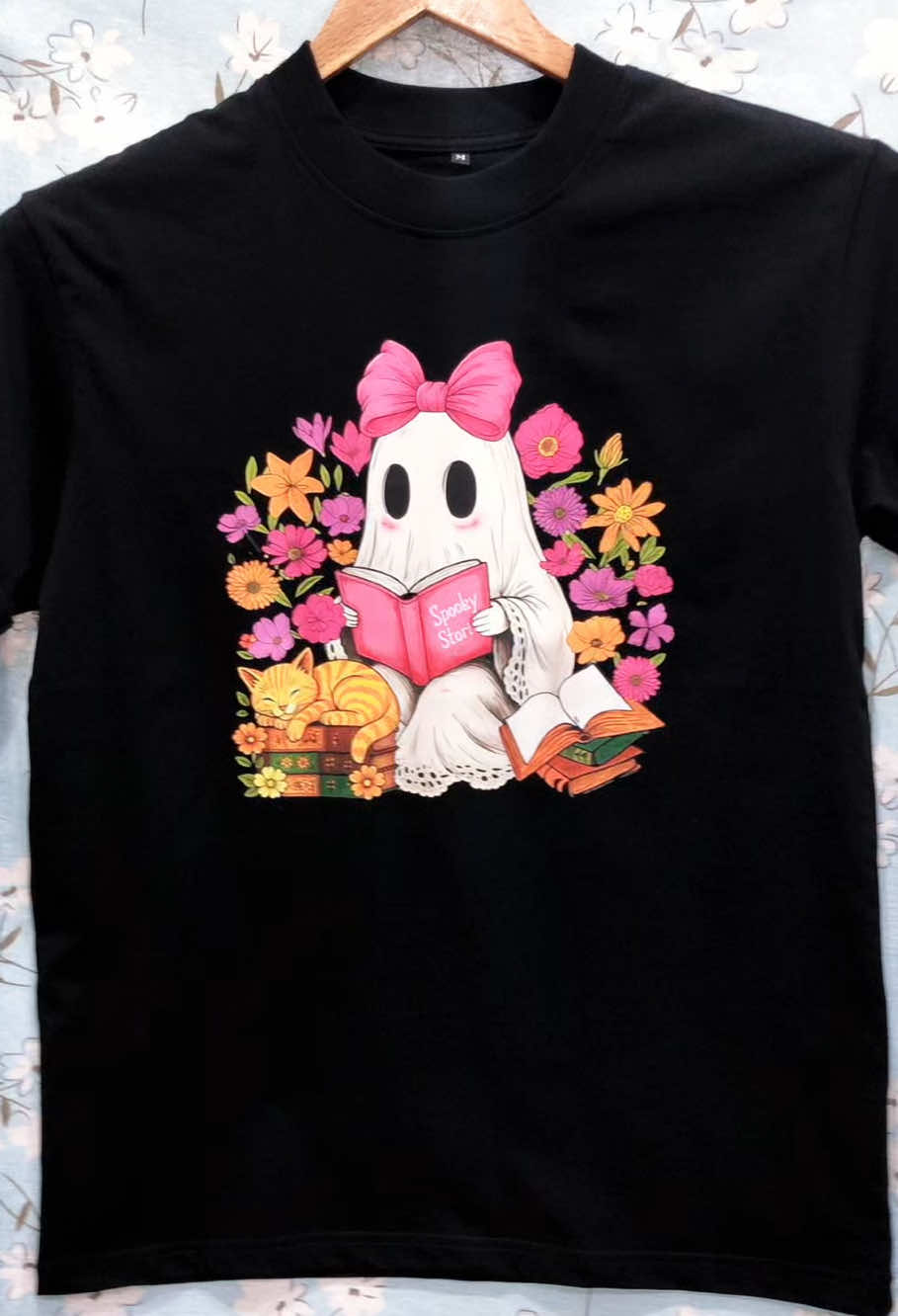 Floral Coquette Ghost Reading Book Spooky Halloween T-shirt, Funny Teacher Gift Tee