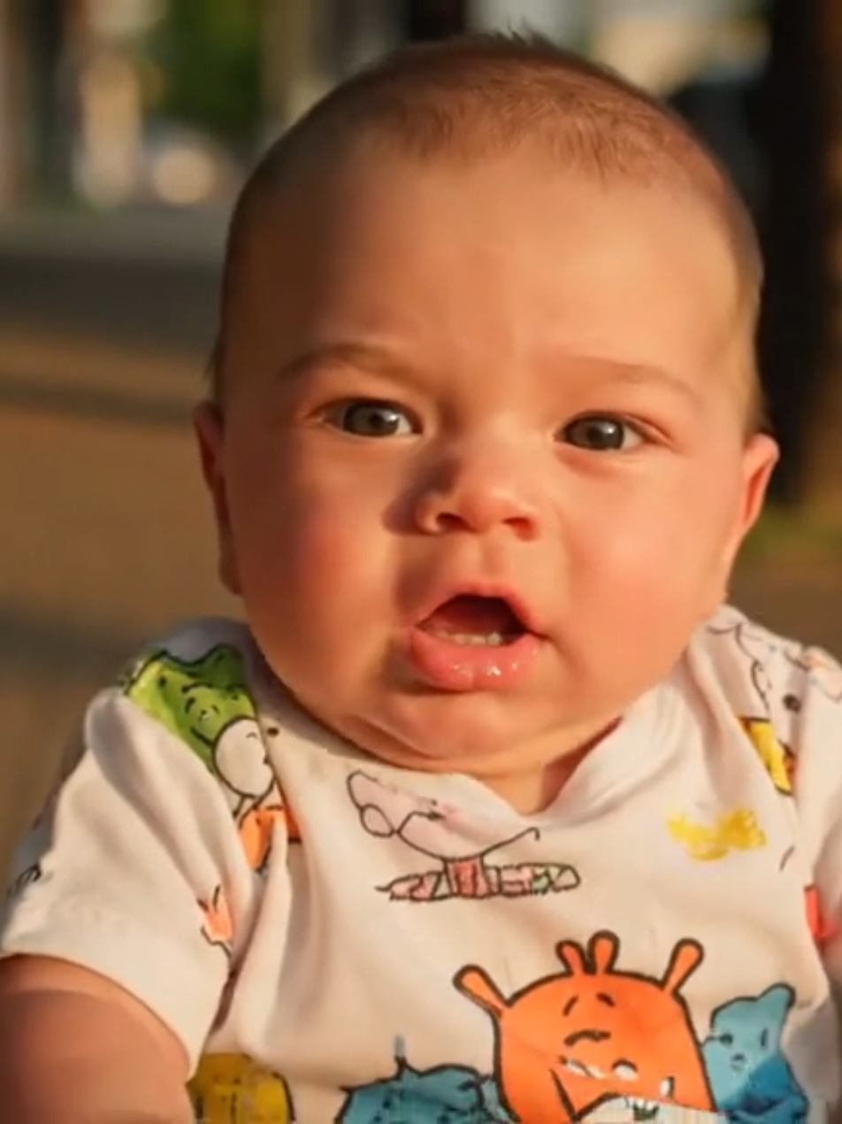 Aí também é assim?😳🤣🤣🤣#bebetiktok #bebe #fyp #viral #comedia 