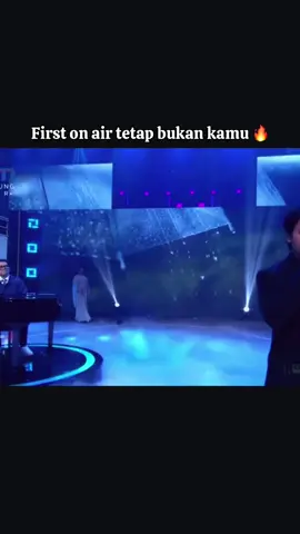 Tetap bukan kamu, raisa ft rony parulian at hut rcti #ronyparulian #raisa #fyp #viral #musikditiktok 