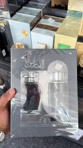 ✨ Al Faris Gift Set ✨ A touch of elegance in every spray. 🌹 100ml Eau De Parfum – rich, captivating, long-lasting. 🌟 200ml Perfume Spray – perfect for daily freshness. Beautifully packaged, perfect for gifting. Experience the timeless allure of Al Faris.