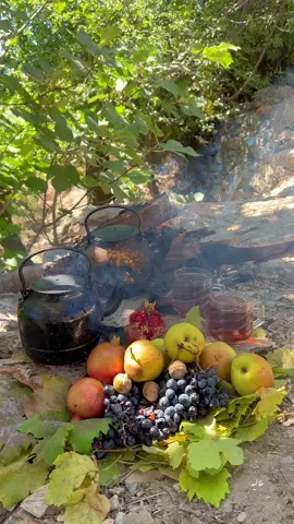 ⁨	“شەمسی تەبرێزی” چەن جوان ئەڵێ: هەر کەسێکم خۆشبوێت  ناڕەحەتی دەکەم ئەگەر قبوڵی کرد وەک مۆم لەبەردەمی دەتوێمەوە..! Kurdistan ❤️☀️💚⁩