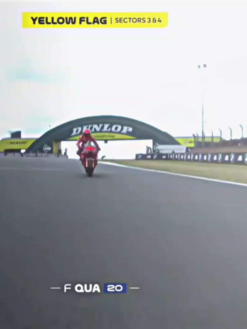 Kangen banget masa² nya Fabio ada di barisan 5 besar 😣 #fyp #tre#trending #motogpedit #marcmarquez #marcmarquez93 #fabioquartararo20 #motogp #zxycba #fyp #beranda