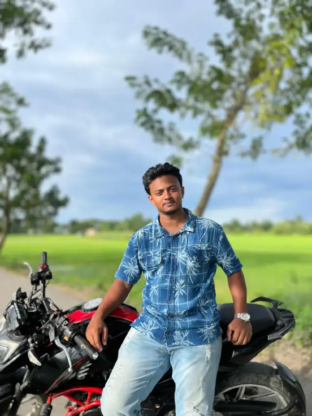 তুমি জানো না, আমি কত নিঃশব্দে তোমাকে ভাবি, কতবার তোমাকে কল্পনা করি, কত রাত জাগে, শুধু তোমাকে ভাবে পার করে দেই, তুমি জানো না আমি তোমাকে কতটা ভালোবাসি..! ❤️❤️ #fyyyyyyyyyyyyyyyy #flowers #foryou #vairal_ 
