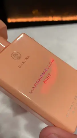 #smelllikeasnack #tiktokshopcreatorpicks #perfumetok #oakcha #oakchaperfume 