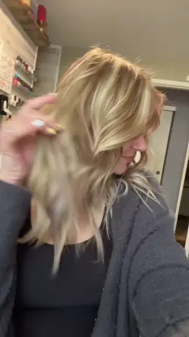 Made an impulse decision last night 💁🏼‍♀️ #hair #hairdye #sign #signlanguage #pse 