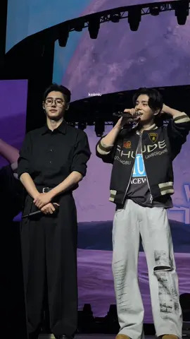 jake and sunghoon in London tonight oh my days guys 😭😭 #enhypen #london #jake #sunghoon #concert @enhypen 