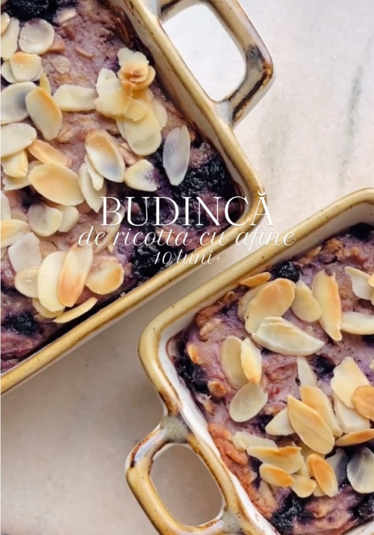 🫐 Budincă de ricotta cu afine – fără ou  🔄 Vârstă recomandată: 10 luni+ Un mic dejun sau o gustare nutritivă, din doar 4 ingrediente simple. Textură moale, ușor dulce natural și plină de savoarea fructelor de pădure. 🥣 Ingrediente: 🧀 100 g ricotta 🍌 1/2 banană bine coaptă 🫐 2 linguri afine de pădure (proaspete sau congelate) 🌾 3-4 linguri fulgi de ovăz (în funcție de cât de cremoasă este ricotta) ✨ Opțional: fulgi de migdale (pentru copii mai mari) 👩🏻‍🍳 Mod de preparare: 1️⃣ Pasează banana cu ricotta și fulgii de ovăz cu ajutorul unei furculițe, până obții o compoziție cremoasă. 2️⃣ Adaugă afinele și amestecă ușor. 3️⃣ Toarnă compoziția în forme mici de brioșe. 4️⃣ Coace în cuptorul preîncălzit la 180°C timp de 20 de minute, până capătă o textură fermă, dar moale la interior. 💡 Textura finală este delicată, ușor umedă și aromată – perfectă pentru mânuțele curioase ale bebelușilor. ❄️ Cum se păstrează: • La frigider: 2 zile, într-un recipient închis ermetic. • Se pot reîncălzi ușor la cuptor sau aburi. 📊 Valori nutriționale aprox. / 1 porție (din 4): Calorii: ~80 kcal • Proteine: ~4 g • Grăsimi: ~3 g • Carbohidrați: ~10 g Un preparat simplu, sănătos și delicios – ideal pentru mic dejun sau gustare. Poftă bună! 💛 #Diversificare #DiversificareBebelusi #MancareBebelusi #MeniuBebelusi #ReteteBebelusi                  