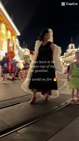 Happy Friday! Go set the world on fire! 🔥❤️ #capcut #disney #disneyvillains #cruella #vibes 