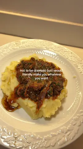 @ golfbae💋🎀🫶 #cooking #lovelanguage #steakbites #mashedpotatoes #cookingtherapy 