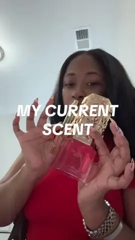 The dry down just smells super grown n sexy! Cream, fruity, musk #pinkblush #perfumetok #fallscents #scentsyouneed #asdaafperfumes #raneenperfume 