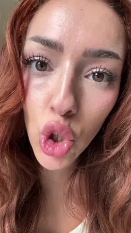 YOU BETTER 😡😂 Don't miss the new @HONOR Arabia MAGIC V5 and the big offer! It's packed with incredible tools like the Multitasking screen, the Gemini Assistent, Gemini Screen Share or even Gemini Live Video! It's insane 🤯 