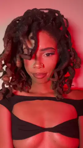 Felt very beautiful 😍💕 #makeup #locs #locstyles #curlylocs #fyppppppppppppppppppppppp 