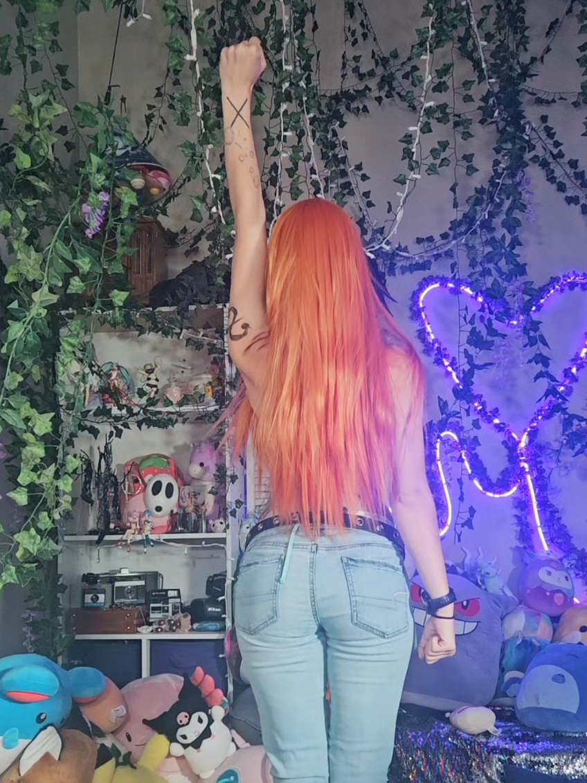 she always is tbh . #cosplay #onepiece #namionepiece #aura #onepiecenami 