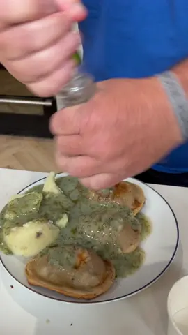 London grub can’t beat it  #bigjohn #bosh #foryou #pieandmash #britishfood 