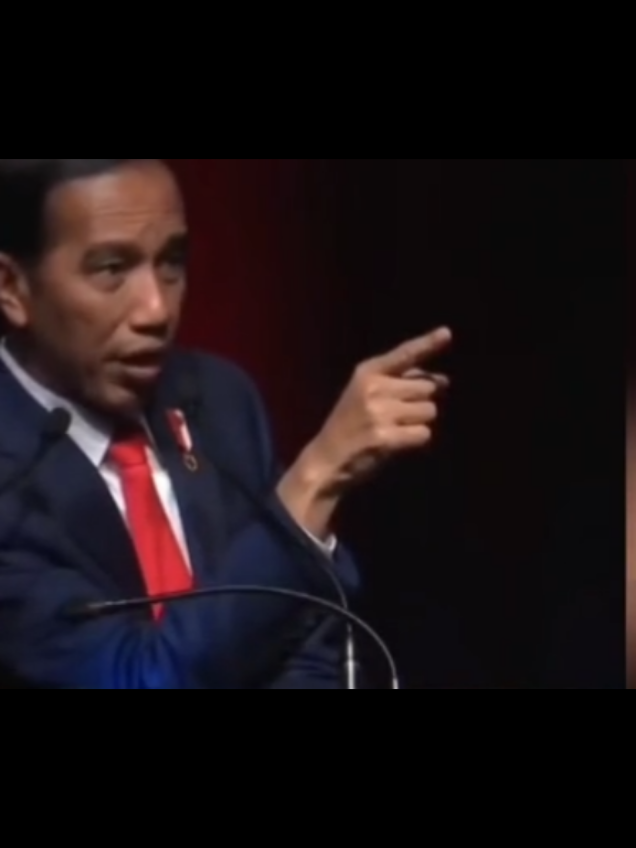 cuma bapak jokowi lah presiden yang pertama kali ke nduga papua dan layak di anggap sebagai sang legenda presiden terbaik sepanjang sejarah Indonesia #fypviral #jokowi #papua #benderaonepiece #pemburubiawak 