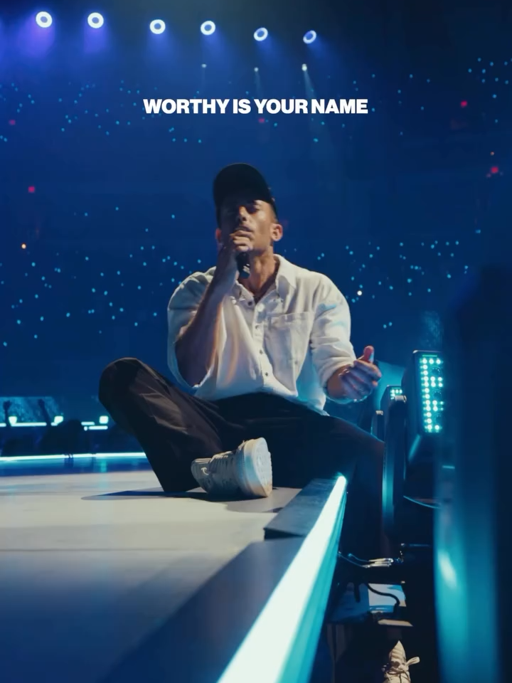 Worthy is the name of Jesus 🙏🏼