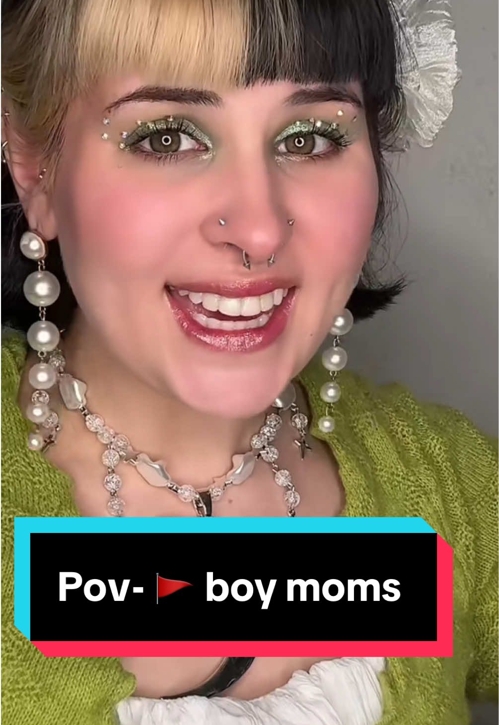 The red flag boy moms 😰🚩 #pov #boymom #redflags #acting  #onthisday 