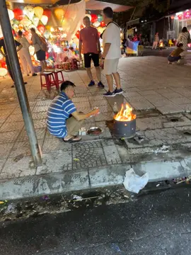 Khi anh nước ngoài thấy việt nam đót tiền đô🤣