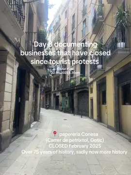 With about 75 years of history in the heart of gotic, it has closed by retirement without generational change. They have not announced any relocation as of this article and face to face discussions have been paralyzed since February 2025… #fyp #fyppp #barcelona #protest #2025 