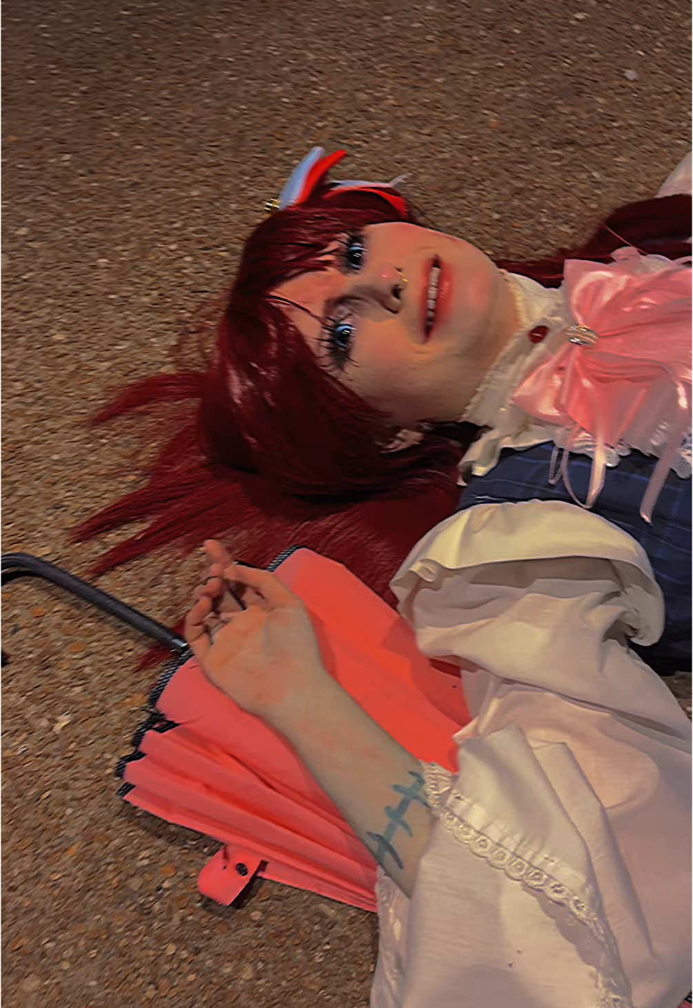 Do you think she ever collapses #fyp #cosplay #zombielandsaga #sakuraminamoto #zombielandsagacosplay 