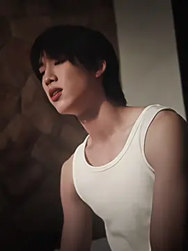 Only one babe☝🏻 (Happier - cover by Alan ) #alanpasawee #อลันพศวีร์ #buscoverproject #bus #becauseofyouishine 