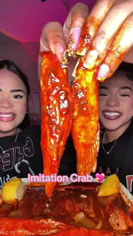 This was so hard filming! My vanity was so sticky and dirty after this video😭 @aliviadonai is like a bad little kid so this was truly hilarious behind the scenes😭 if yall want more collabs lmk! BUT I LOVE YALLLL SO MUCH STAY BLESSED AND BEAUTIFUL GOD LOVES US 💖💖💖💖💖💖💖🍀🍀🍀🍀🍀🍀🍀🍀🍀🍀🍀🍀🍀🍀 #foryoupage #mukbang #asmr #trending #crab 