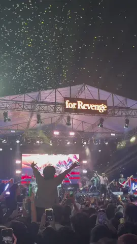 #forrevenge #konsermusik #robelionrosse 
