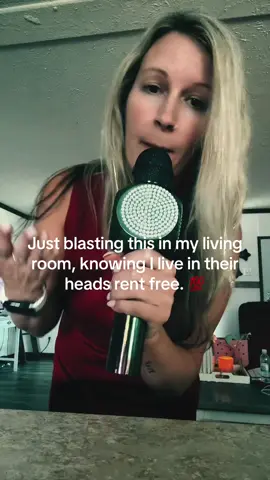 She can have all the money! #fyp #tiktok #money #makemefamous 