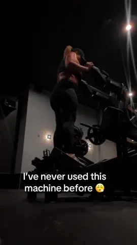 Because most of the machines I’m used to at my gym are either out of order and/or in use, I started making my way into the booty room portion of the gym…I love it here 😊
