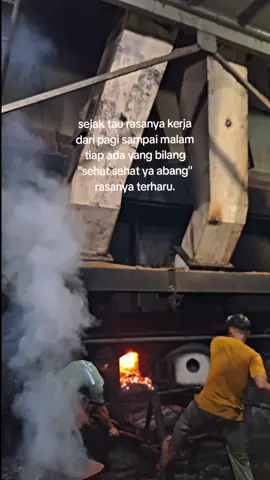 sederhana tapi bahagia🫂 #storypabrik #pks #pabrikkelapasawit #kulittiktok #storysawit🌴🌴 