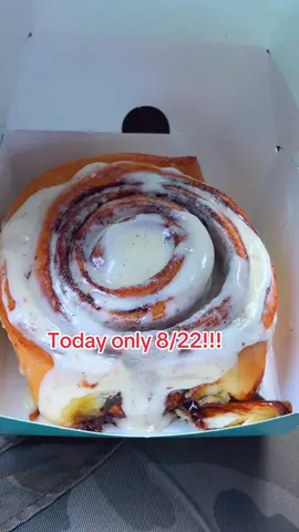 1.25 CINNAMON ROLLS!! TODAY ONLY!! Yall better RUN!! 