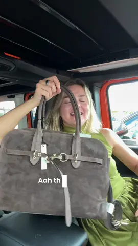 quickest shopping haul in my life cuz im too excited😆🤝 #tjmaxxfinds #tjmaxxhaul #tjmaxxshopping #fallbag #suedebag 