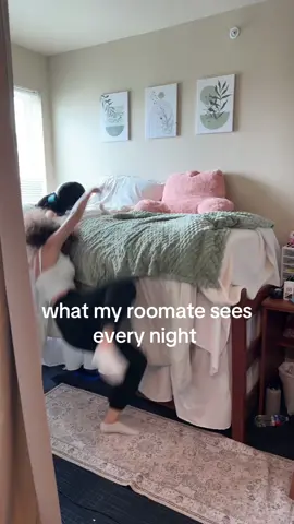 might’ve raised the bed a little too much #college #bed #dorm #roomate #relatable 