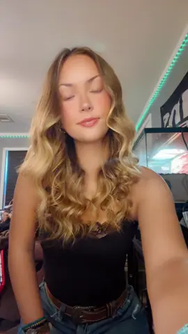 😘
