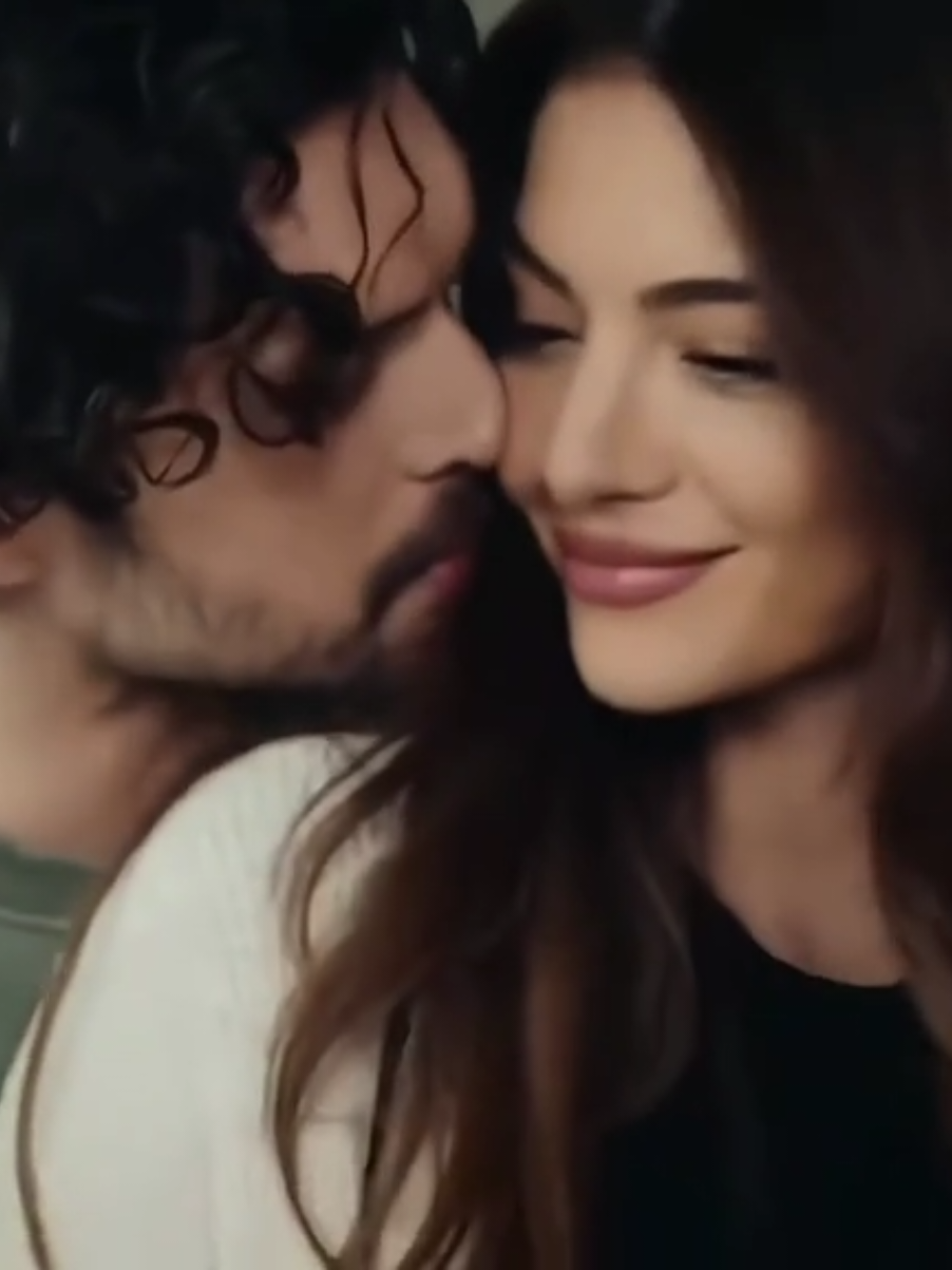 التناسق🔝 #alperenduymaz #melisapamuk 