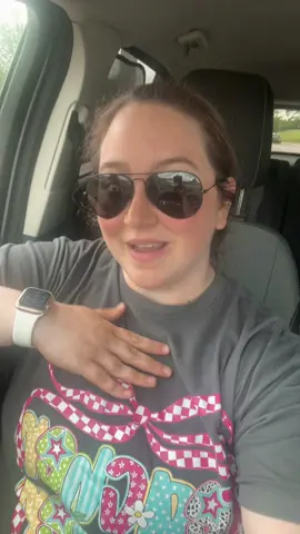 Finally back to being who i am 🎶🤪 #relatable #MomsofTikTok #morganwallen @Ray-Ban 