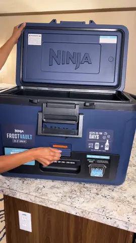 What a steal on the hard frost fault ninja coolers today #ninjacooler #ninja #coolers #hardcooler #frostvaultcooler 
