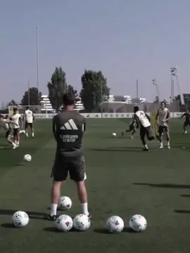 Pemain Real Madrid menyelesaikan sesi latihan di valdebebas persiapan Laliga Jornada 2 melawan Real Oviedo 💪#foryou #madrid #fyp #fypage #foryoupage 