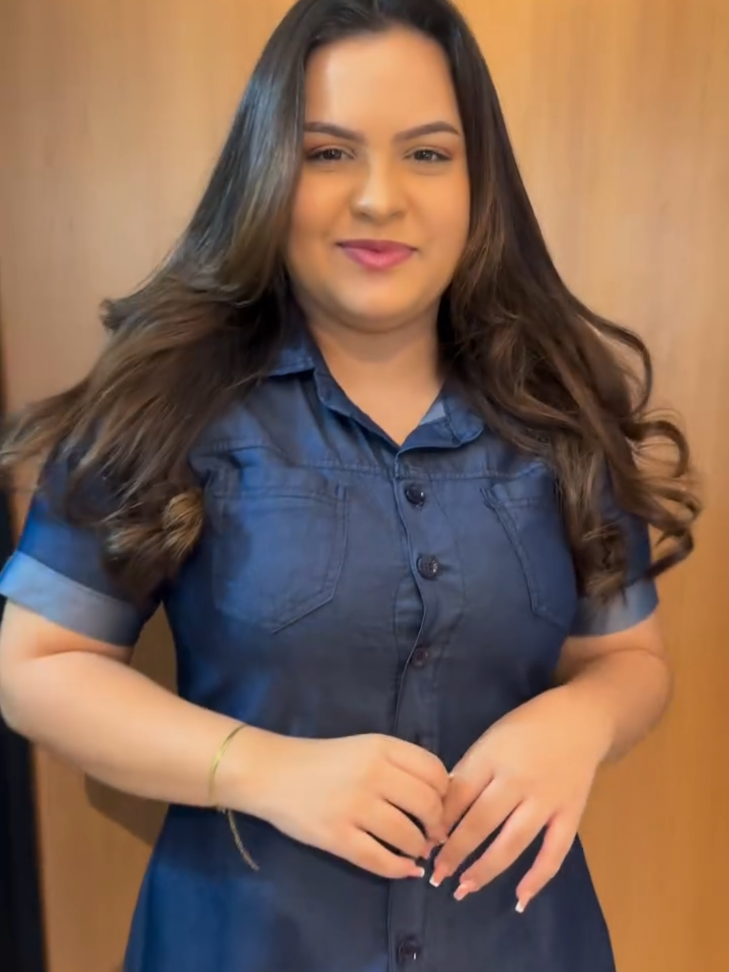 Chamise jeans  R$100,00💰 Cartão R$110,00 Tamanho PMG e GG 💕Fazemos entregas para todo Brasil. Olá tudo bem!? Pedidos e informações são feitos exclusivamente pelo WhatsApp https://wa.me/5581988510113 (81) 9 8851-0113 Enviamos para todo Brasil. Para garantir sua segurança, recomendamos que solicite uma VIDEOCHAMADA no primeiro contato e confirme que está falando com uma das nossas consultoras de vendas. Evite cair em golpes. #modaevangelicavarejo #modafeminina #oferta #promoção #vestido
