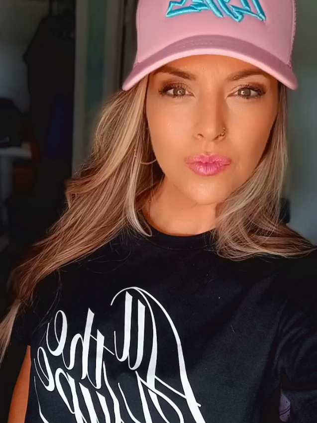 Happy Mail! So excited to rep @All The Hype!!🖤🔥