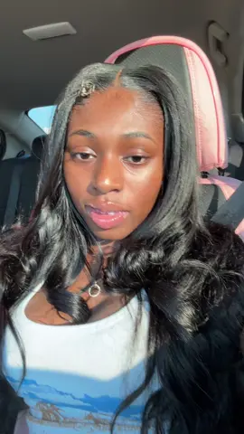 them buzz balls nun to fw🙅🏾‍♀️ , hair from @Mscoco Hair 💕💕 #fyp #middlepart #buzzballs #upartwig 