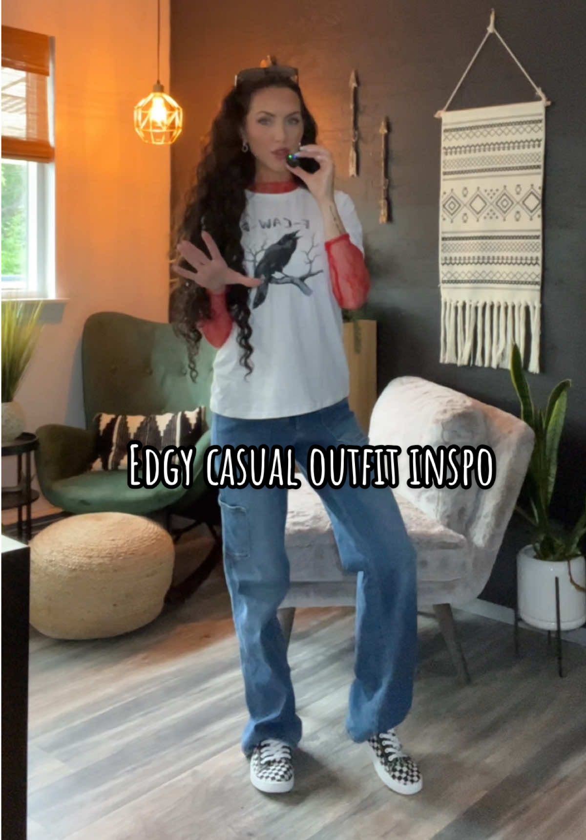 Calling all casual edgy mamas! I’m on a journey to rediscover my style after baby. Would love if you join me 😘 #edgyfashion #casualedgy 