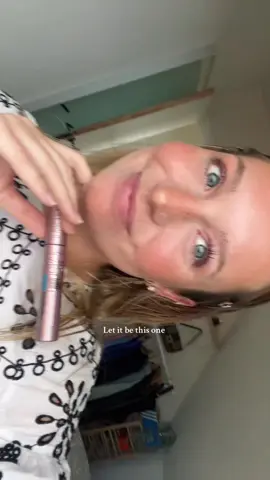 Obsessed!!! En blijft een hele dag zitten 💖🫶🎀 @Maybelline NY #skyhighmascara #maybelline #masca 