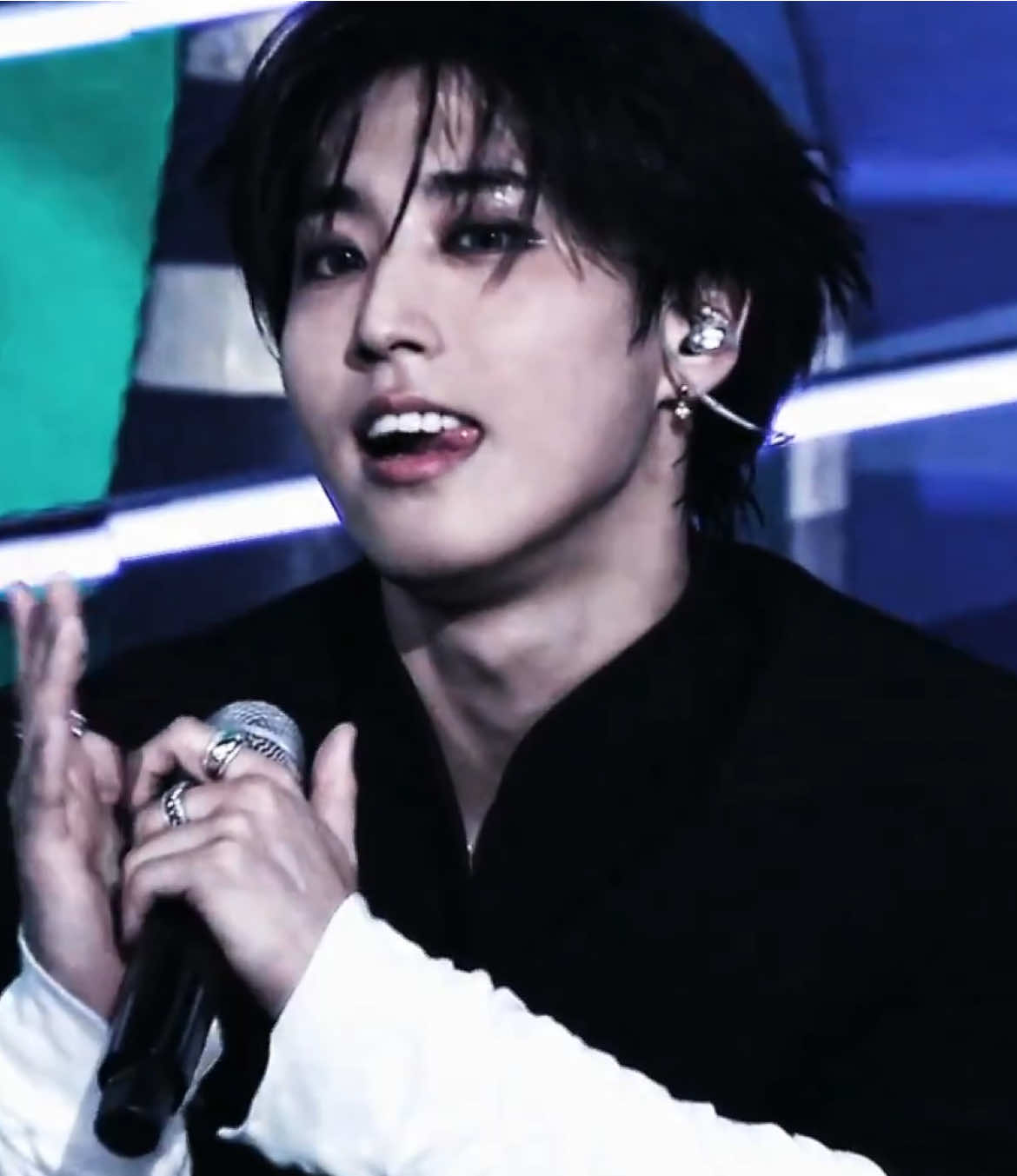 My motivation is gone but I saw a new Han fancam and had to edit it 😼 #hanjisung #hanjisungedit #straykids #kpopfyp #foryoupagе || dts: @Nessa ⊹ ࣪ ⑅ @Nev🩷 @_jxsvng @ᴋɪʀᴀ | ꜱᴀᴡ ꜱᴋᴢ @ʳᵉʸꨄ︎ @d e s i 